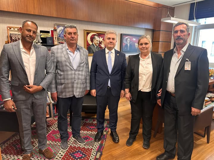 Ayvalık Esnafı Ankara'da Milletvekili Canbey'i Ziyaret Etti