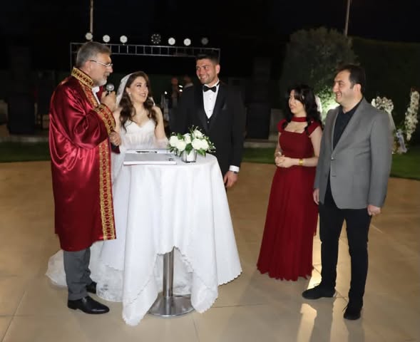 Kepsut'ta Nikah Töreni: Başkan Cankul Genç Çifti Birleştirdi