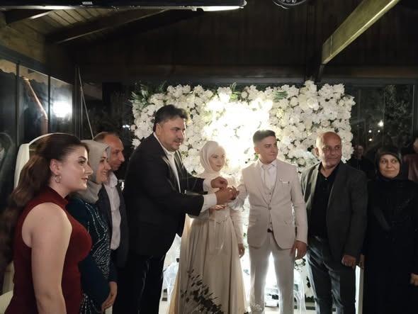 Emin Ersoy'dan Personele Nişan Tebriği