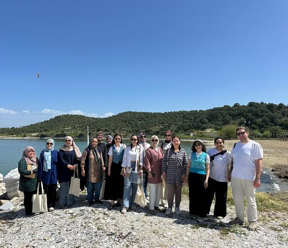 Marmara Adalar'da Doğal Materyaller Sanata Dönüştü: Cyanotype Atölyesi Tamamlandı