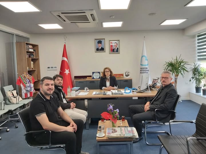 Balıkesir'de Engelliler Haftası Pikniği: Başkan Akın Ailelerle Buluştu