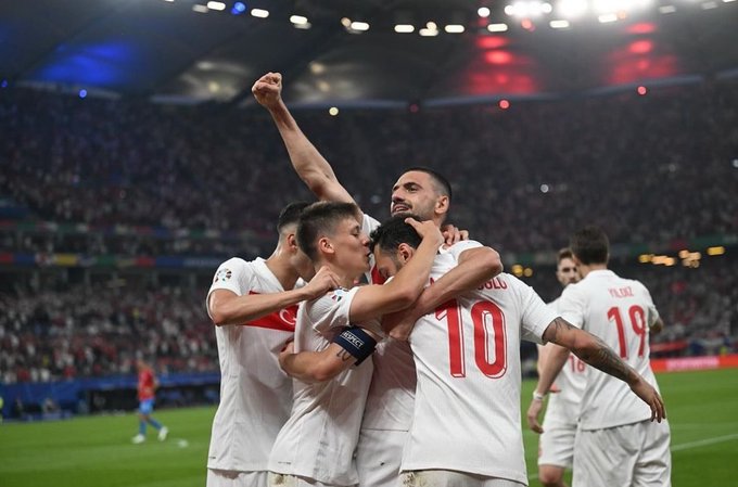 Başarı Elde Eden Milli Takımımıza Kutlama