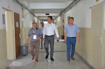 Manisa İl Millî Eğitim Müdürü Mehmet Uğurelli'den Okul Ziyareti
