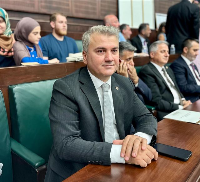 Dr. Mustafa Canbey'den AK Parti Grup Toplantısı Değerlendirmesi