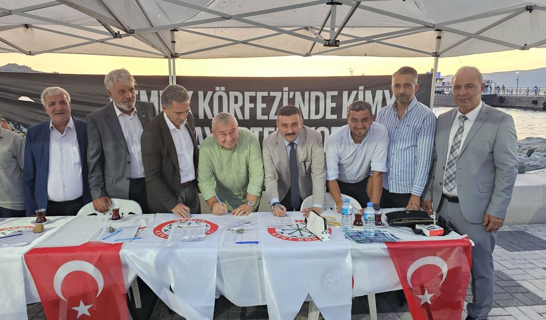 Gemlik Kent Konseyi, MKS Şirketinin Derin Deşarj Projesine Karşı İmza Kampanyası Düzenledi