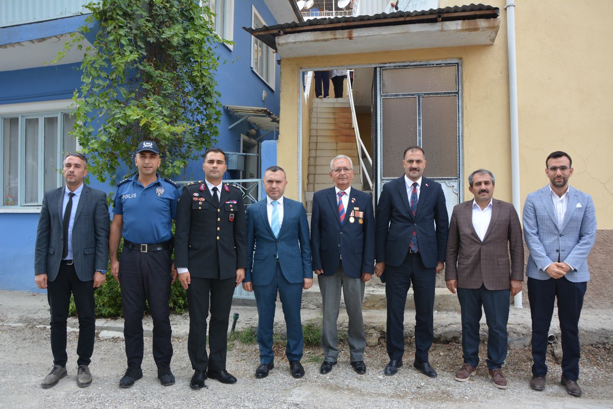 Kaymakam ve Belediye Başkanı Gaziyi Ziyaret Etti