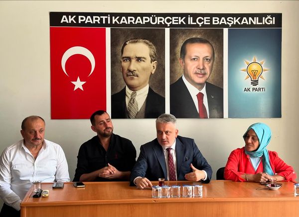 AK Parti Karapürçek İlçe Başkanlığı Toplantısı Gerçekleştirildi