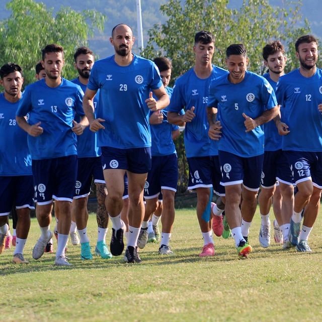 İzmirspor Yeni Sezon Hazırlıklarına Başladı