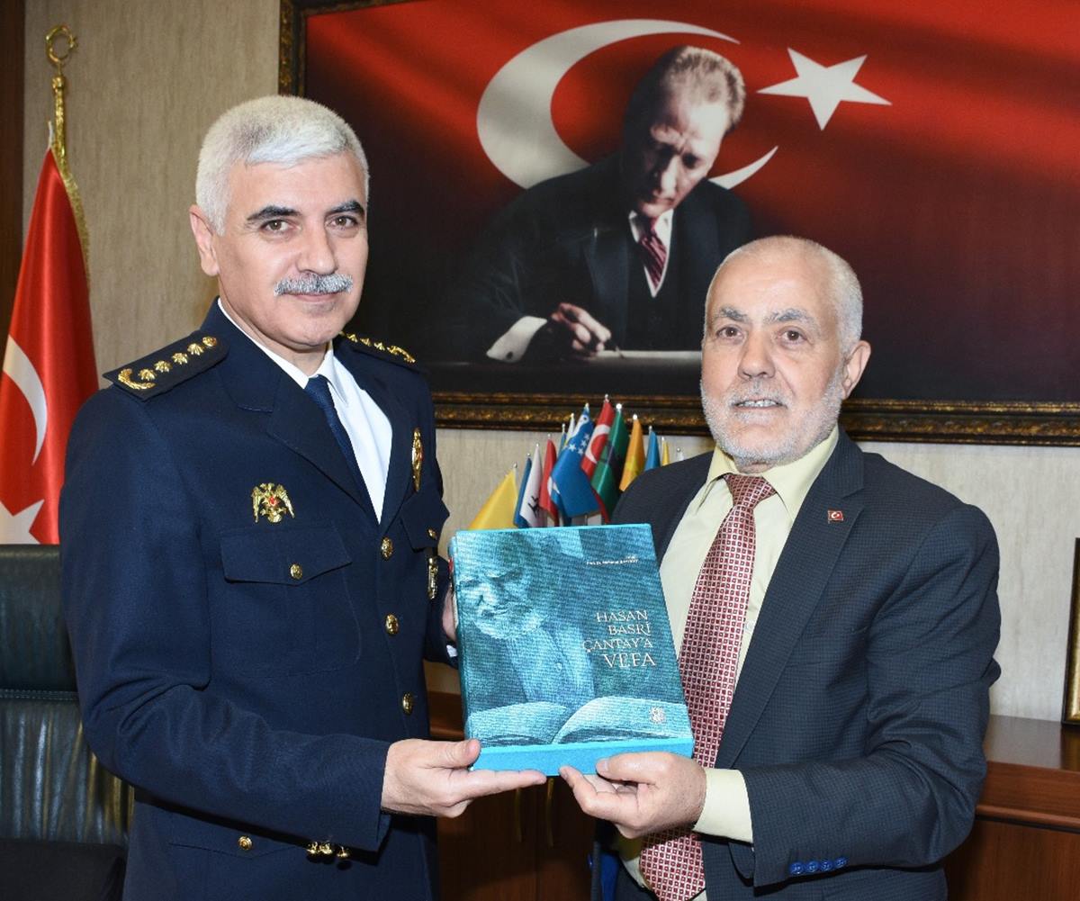 Balıkesir Gazeteciler Cemiyeti, Polis Haftası'nı Kutladı