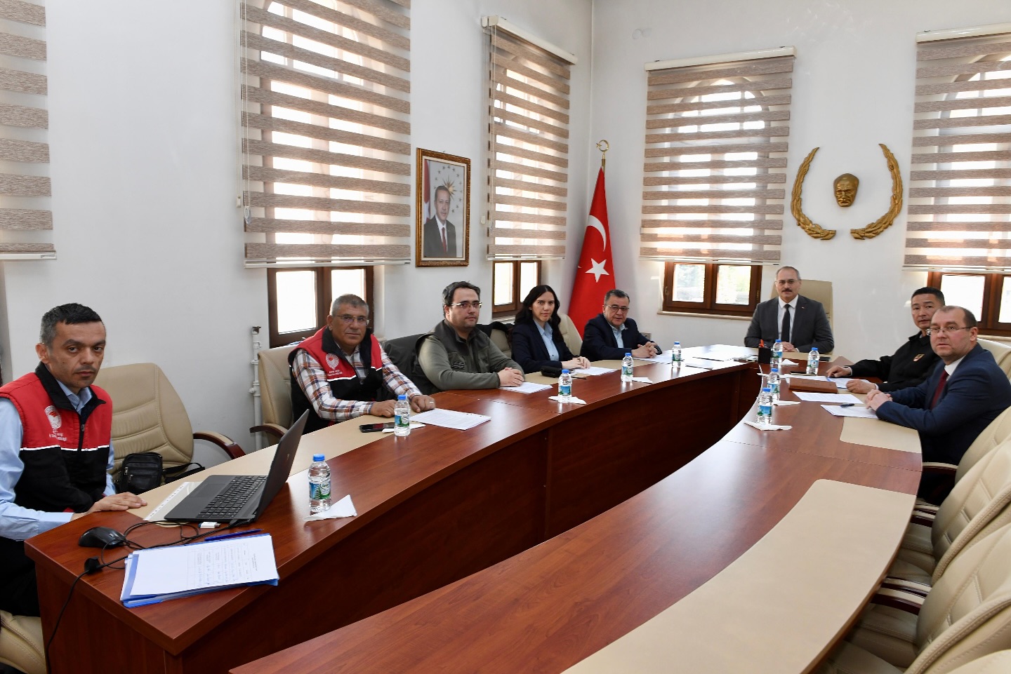 Altıeylül'de Sokak Hayvanları Sorunları Değerlendirildi