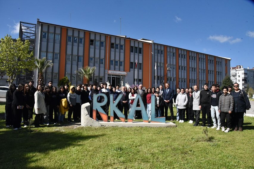 Balıkesir İl Milli Eğitim Müdürü Rahmi Kula Anadolu Lisesini Ziyaret Etti