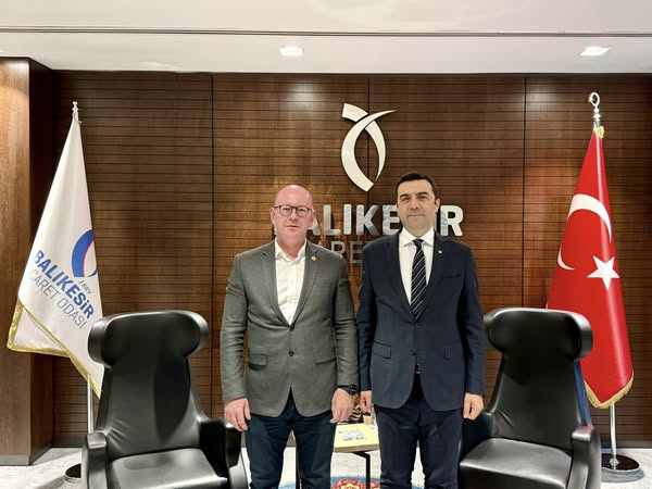Balıkesir Milletvekili Sarı, Balıkesir Ticaret Odası'nı Ziyaret Etti