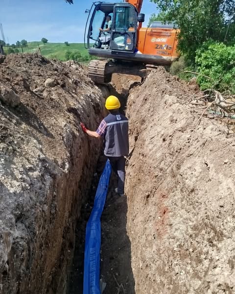 Altıeylül'de Kanalizasyon Şebeke Hattı Yapım Çalışmaları Sürüyor