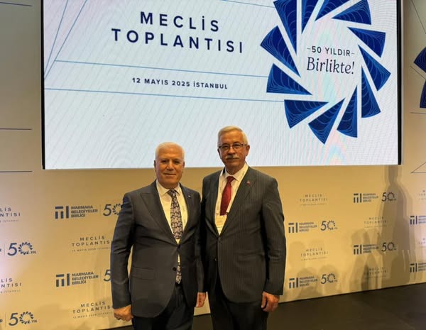 Erdek Belediye Başkanı, Marmara Belediyeler Birliği’nin 50. Yıl Resepsiyonu’nda Teşekkür Plaketi Aldı ve Çevre Sorunlarına Değinildi