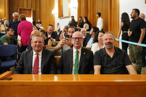 CHP Gömeç İlçe Örgüsü, TBMM'de Özgür Özel'in Değerlendirmelerini Dinledi