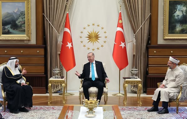 Cumhurbaşkanı Erdoğan, Suudi Arabistan Hac ve Umre Bakanı'nı Ağırladı