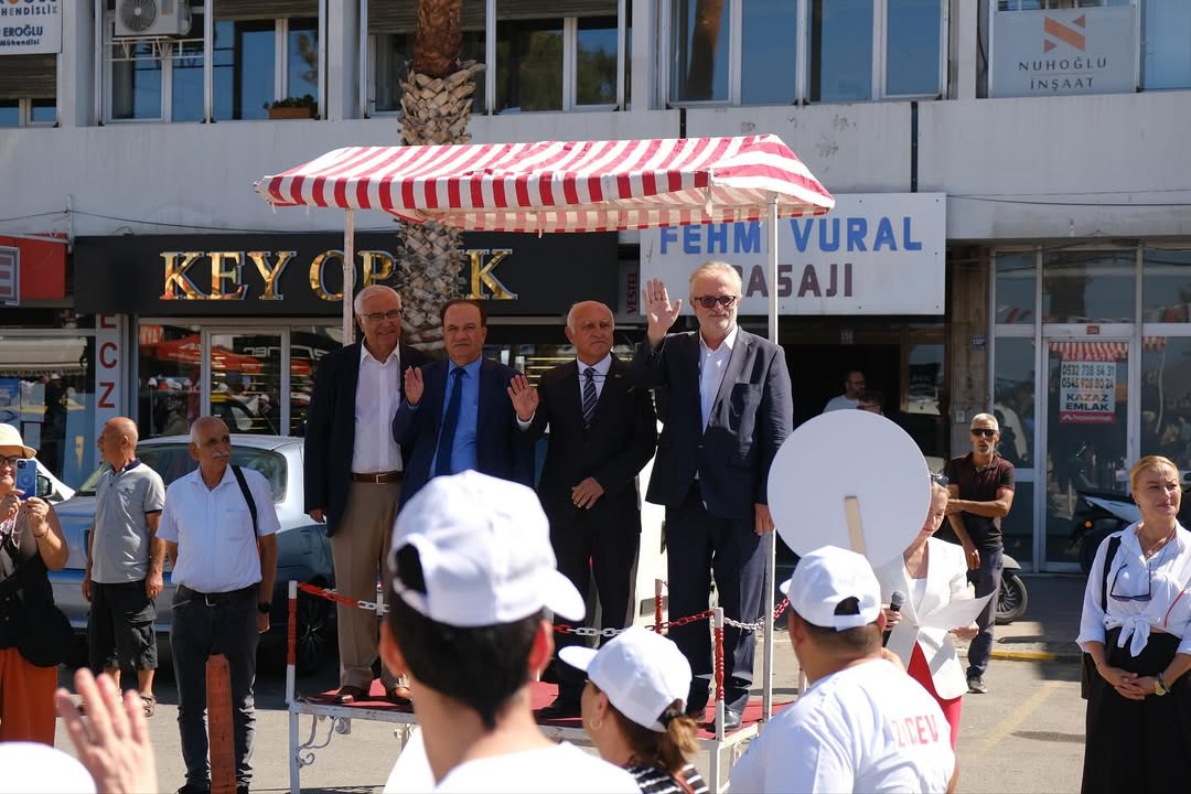 Ayvalık'ta 33. Engelliler Şenliği Coşkuyla Kutlandı