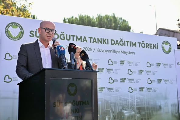 Balıkesir'de Çiftçilere Süt Soğutma Tankı Desteği