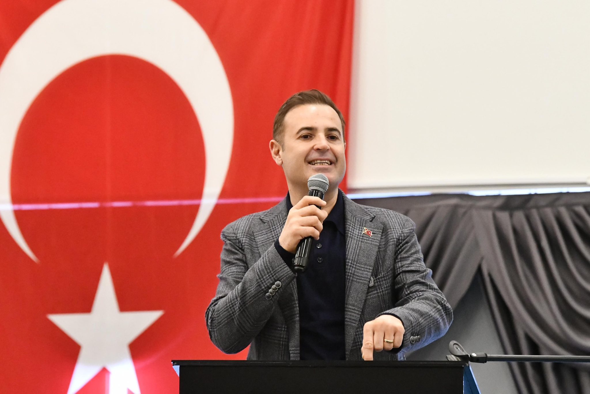 AHMET AKIN MARMARA BELEDİYELER BİRLİĞİ BAŞKANI SEÇİLDİ