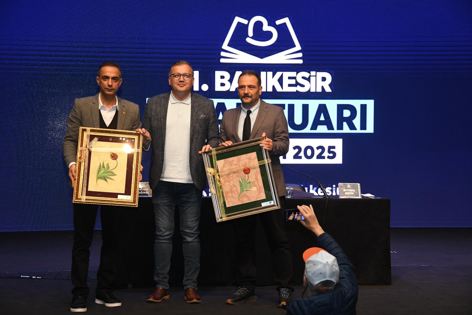 Kitap Fuarı’na ziyaretçi akını