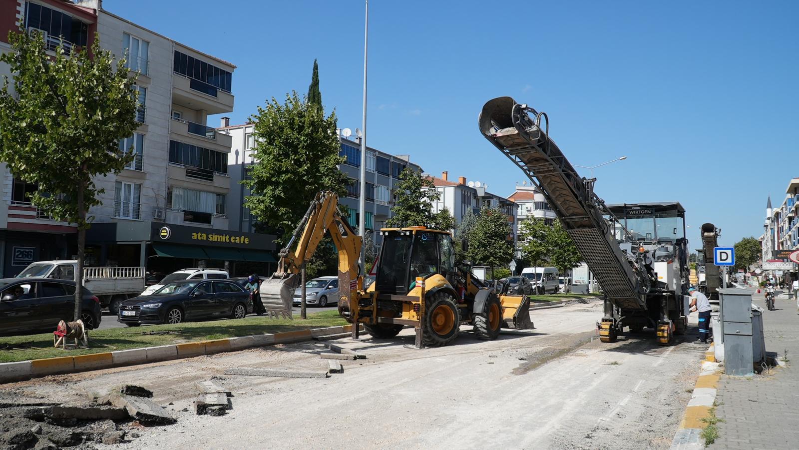 Büyükşehir, Savaştepe Caddesi’ni yeniliyor