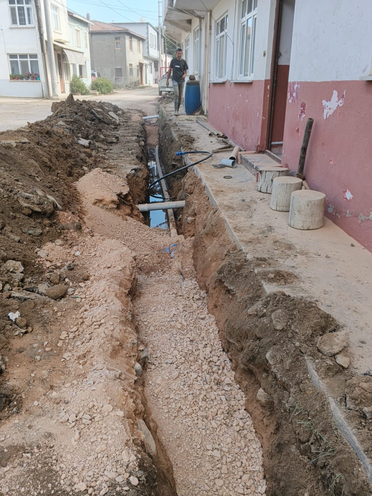 Başkan Akın Erdek’te İçme Suyu Hatlarının Kalitesini Artırıyor